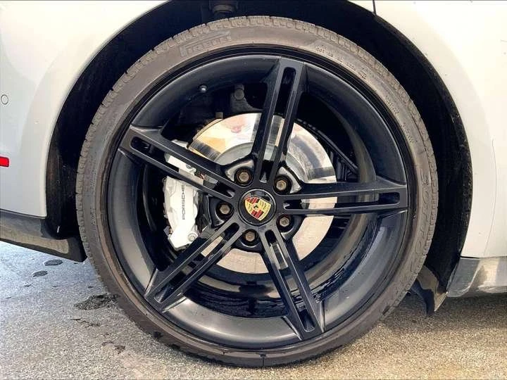 2020 Porsche Taycan 4S - Image 18 of 20