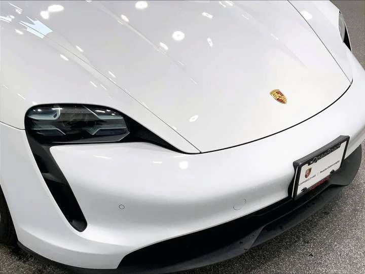 2020 Porsche Taycan 4S - Image 10 of 20