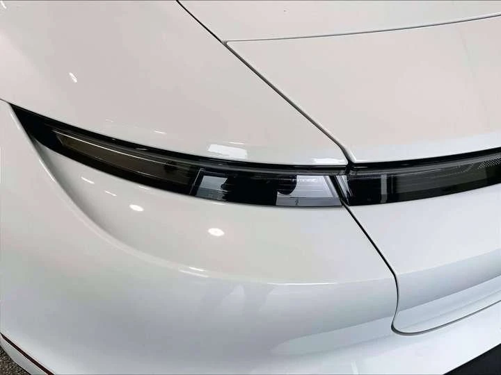 2020 Porsche Taycan 4S - Image 12 of 20