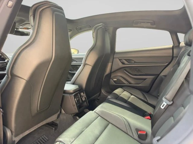 2020 Porsche Taycan 4S - Image 27 of 31