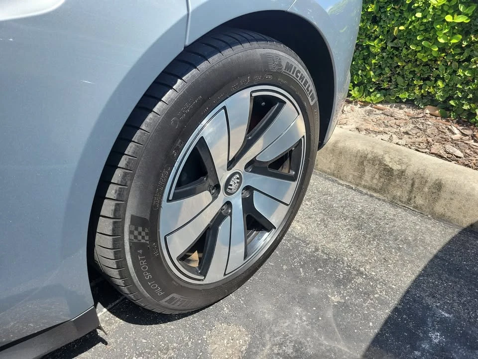 2020 Porsche Taycan 4S - Image 5 of 5