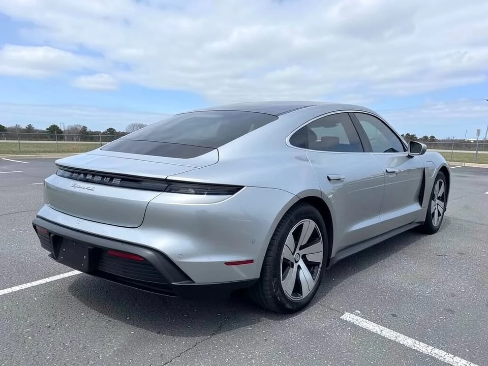 2020 Porsche Taycan 4S - Image 4 of 20
