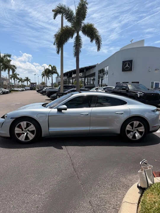 2020 Porsche Taycan 4S - Image 3 of 15