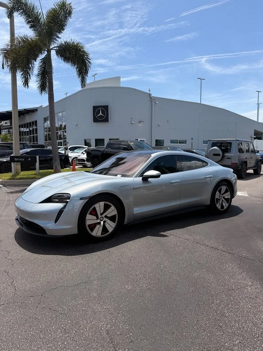 2020 Porsche Taycan 4S - Image 2 of 15