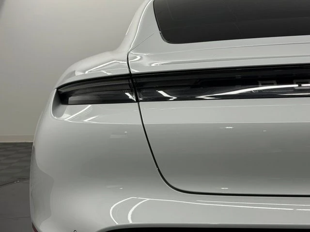2020 Porsche Taycan 4S - Image 11 of 21