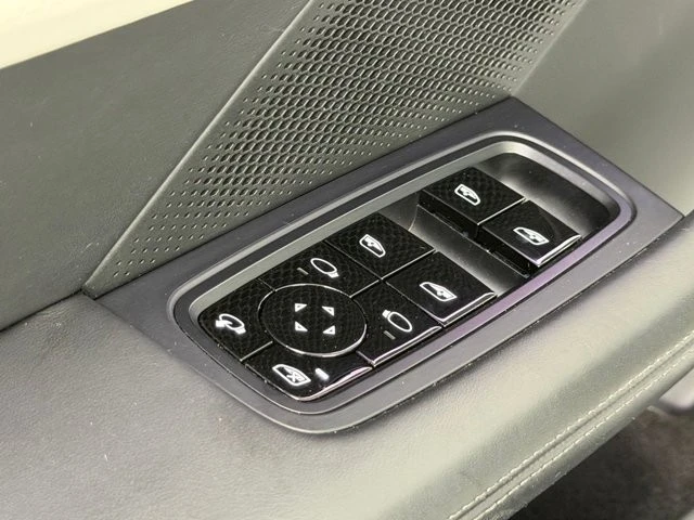 2020 Porsche Taycan 4S - Image 19 of 21
