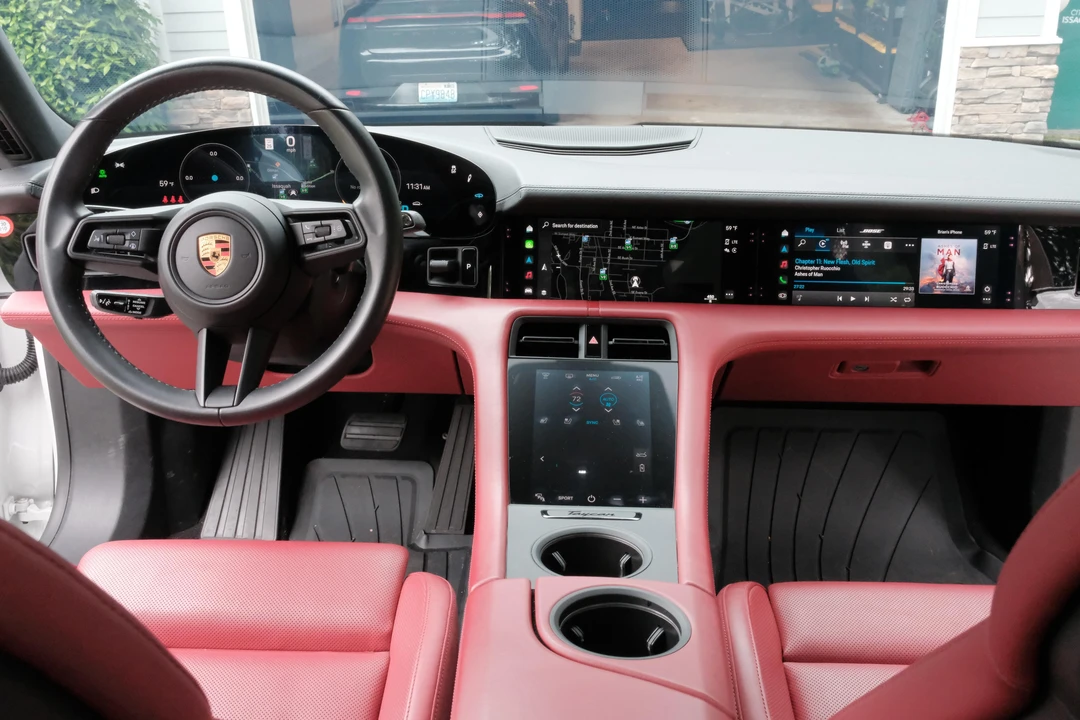 2020 Porsche Taycan 4S - Image 27 of 31