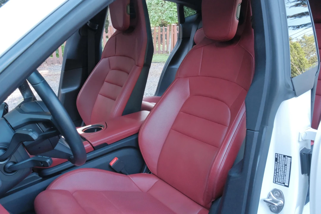 2020 Porsche Taycan 4S - Image 28 of 31