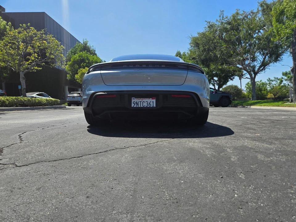 2020 Porsche Taycan 4S - Image 16 of 31