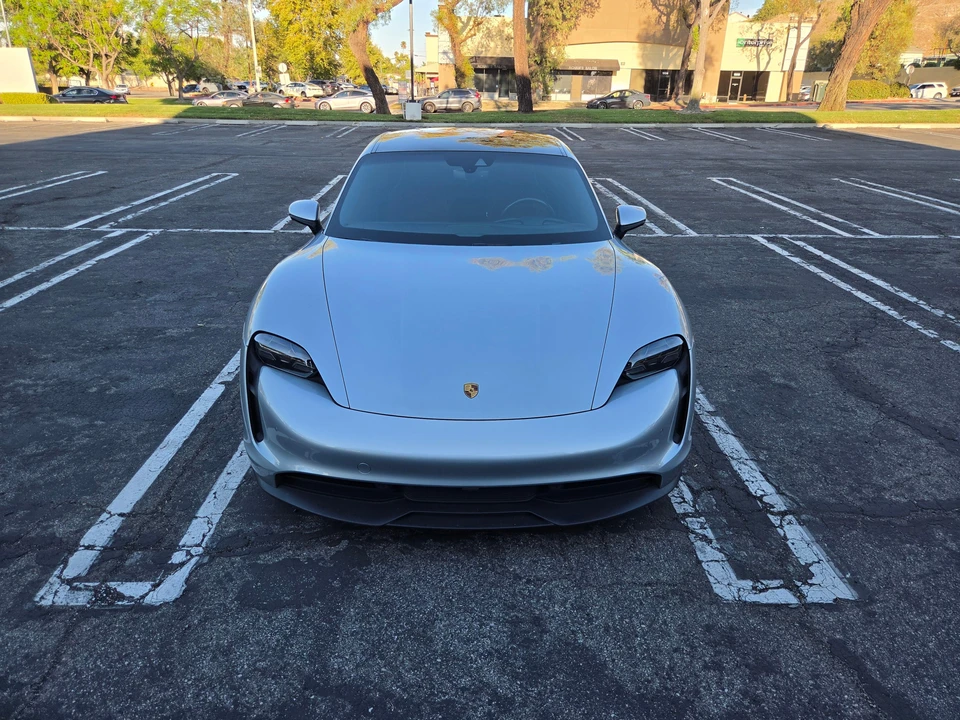2020 Porsche Taycan 4S - Image 22 of 31