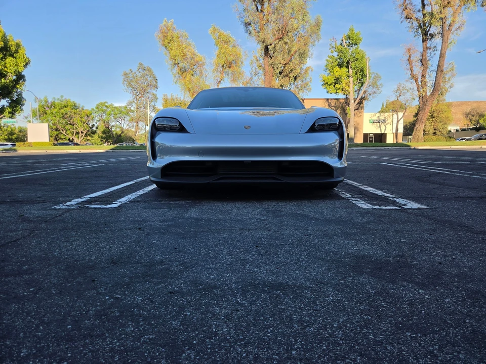 2020 Porsche Taycan 4S - Image 23 of 31