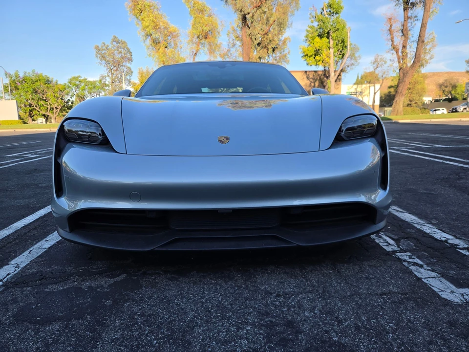 2020 Porsche Taycan 4S - Image 24 of 31