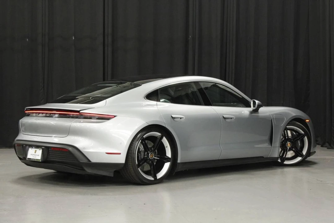 2020 Porsche Taycan 4S - Image 5 of 5