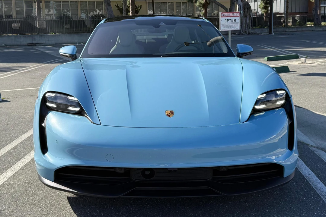 2020 Porsche Taycan 4S - Image 2 of 31