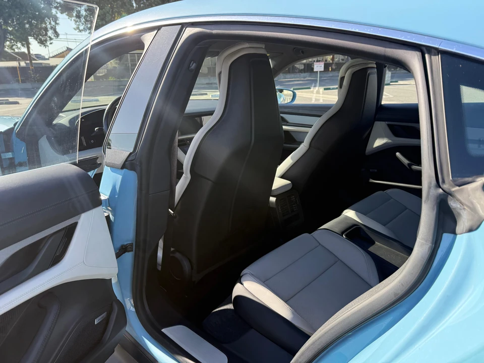 2020 Porsche Taycan 4S - Image 30 of 31