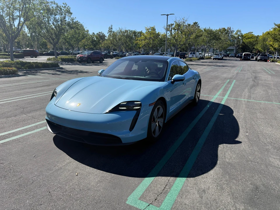 2020 Porsche Taycan 4S - Image 7 of 31