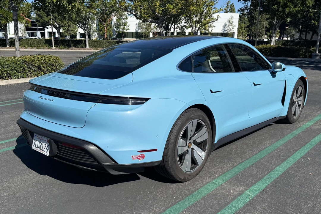 2020 Porsche Taycan 4S - Image 4 of 31