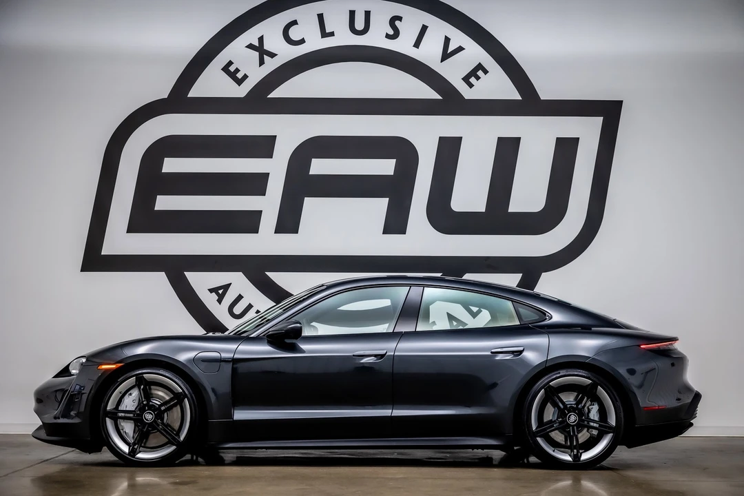 2020 Porsche Taycan 4S - Image 6 of 12