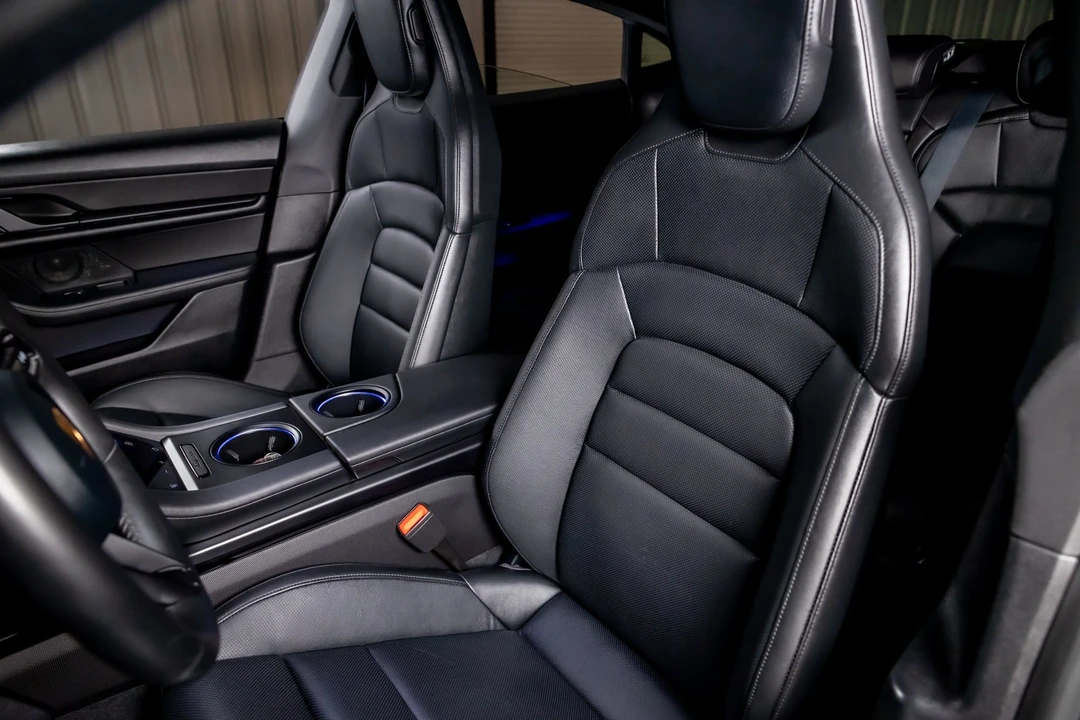 2020 Porsche Taycan 4S - Image 5 of 12
