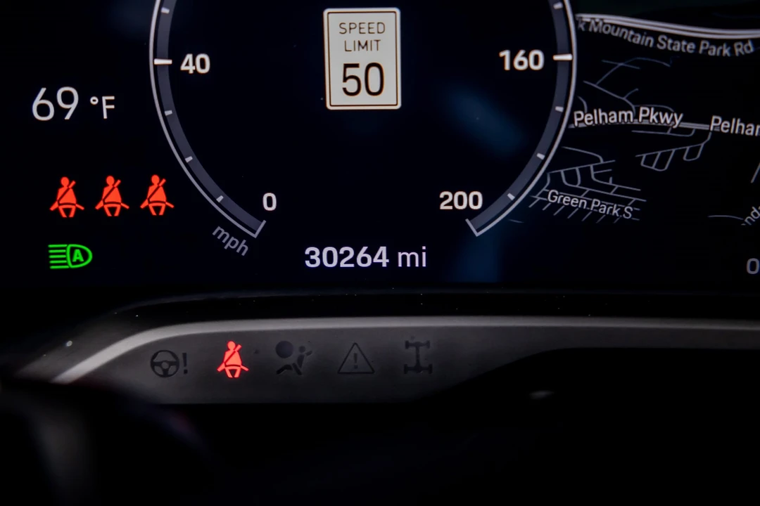 2020 Porsche Taycan 4S - Image 11 of 12