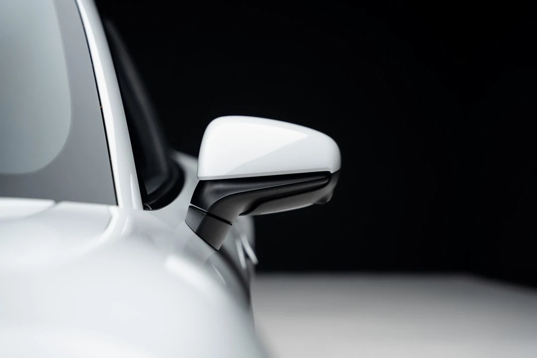 2020 Porsche Taycan 4S - Image 14 of 21