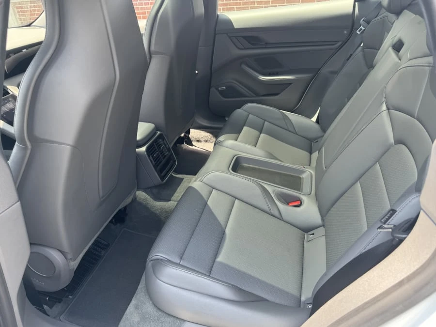 2020 Porsche Taycan 4S - Image 7 of 11