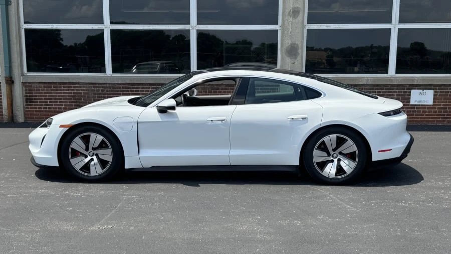 2020 Porsche Taycan 4S - Image 2 of 11