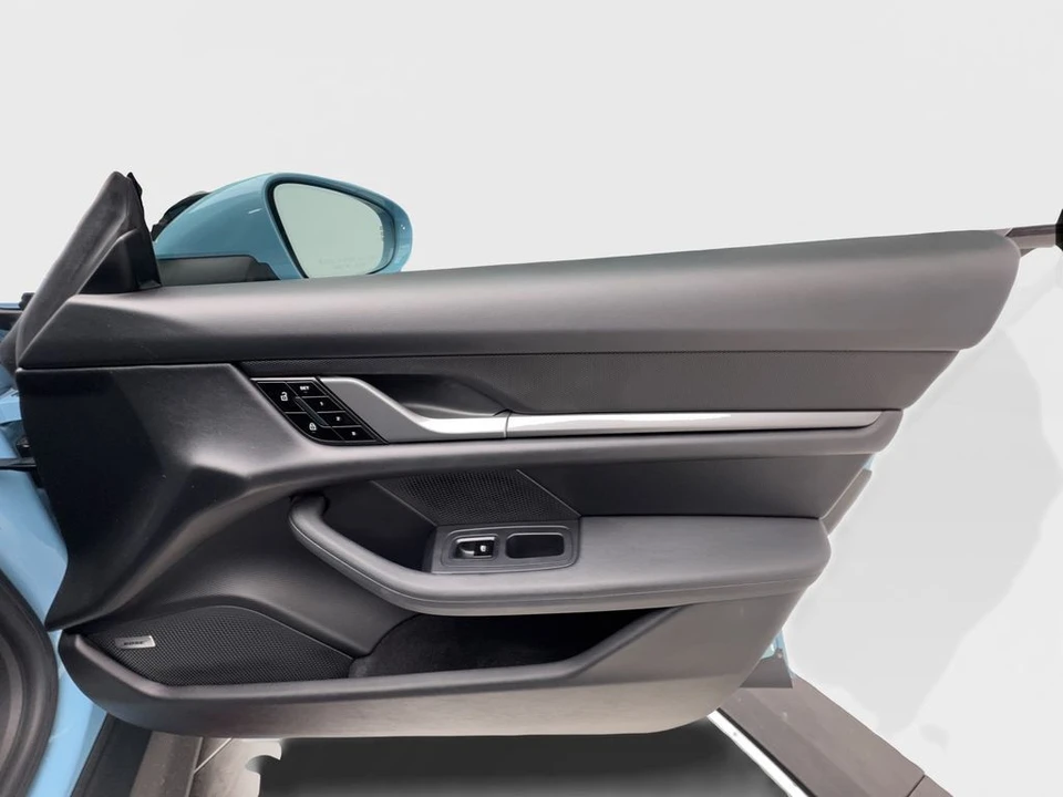 2020 Porsche Taycan 4S - Image 31 of 31