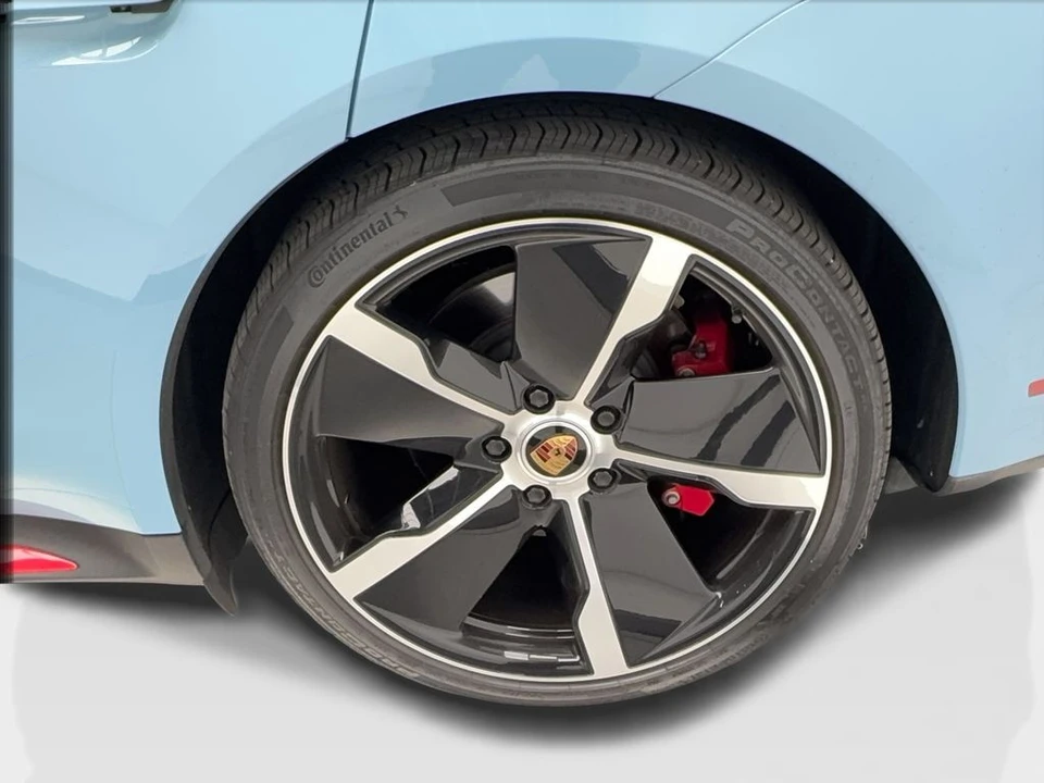2020 Porsche Taycan 4S - Image 12 of 31