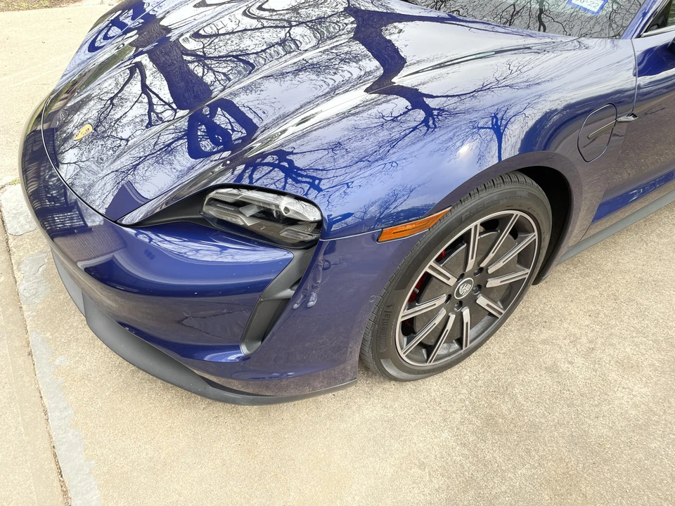 2020 Porsche Taycan 4S - Image 21 of 31