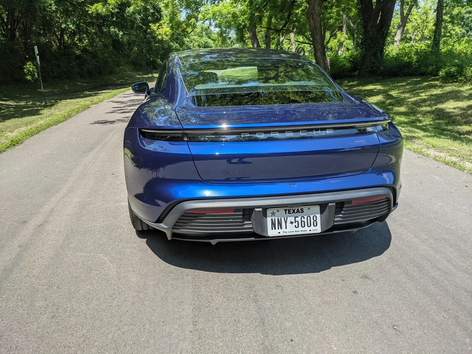 2020 Porsche Taycan 4S - Image 12 of 31