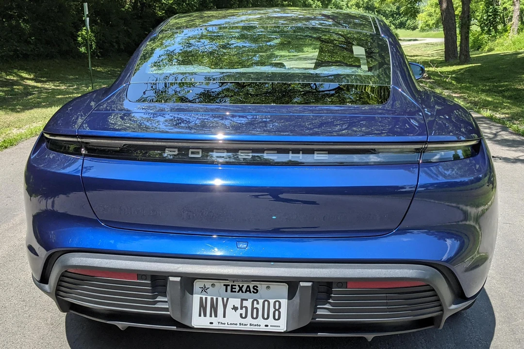 2020 Porsche Taycan 4S - Image 5 of 31