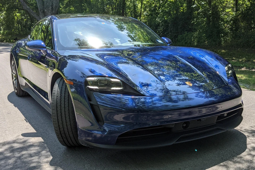 2020 Porsche Taycan 4S - Image 2 of 31