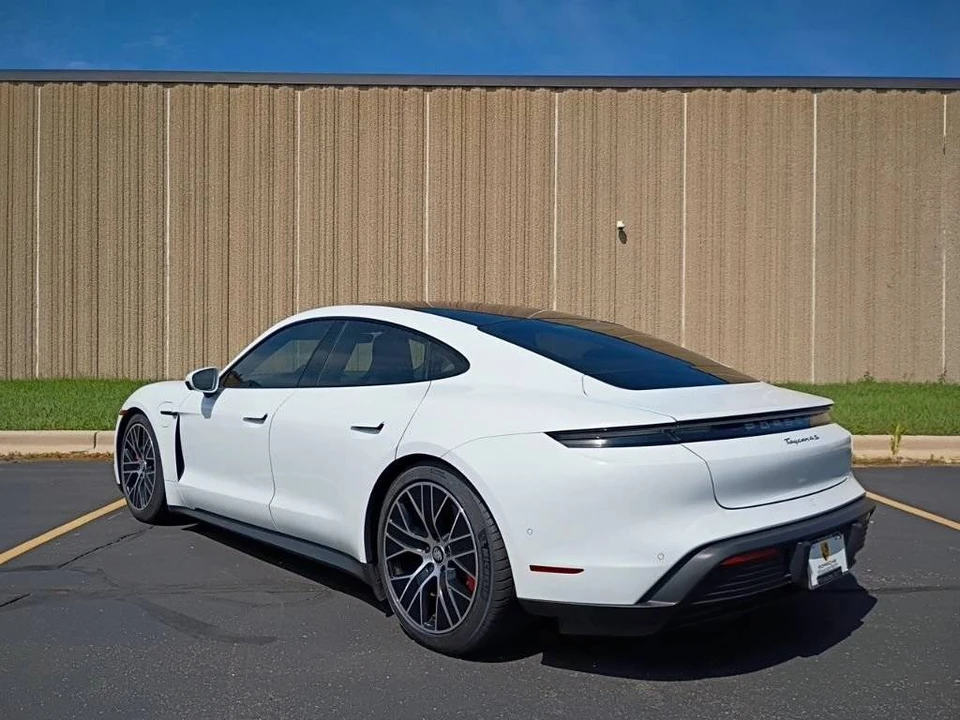 2020 Porsche Taycan 4S - Image 3 of 5