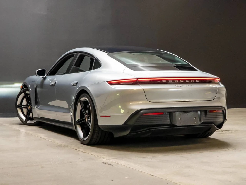 2020 Porsche Taycan 4S - Image 3 of 5