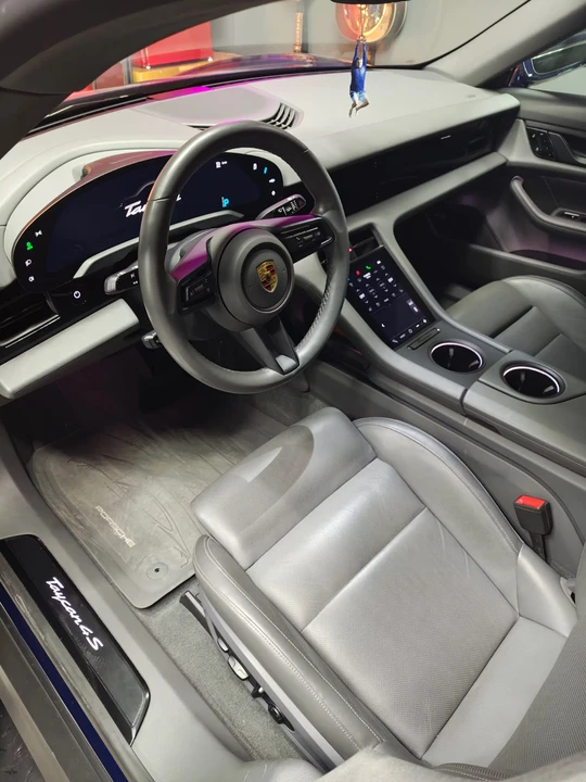 2020 Porsche Taycan 4S - Image 10 of 15