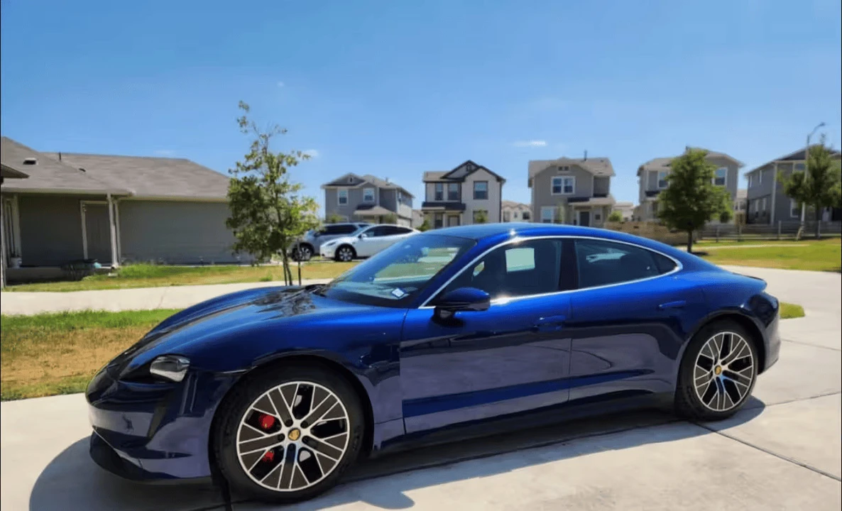 2020 Porsche Taycan 4S - Image 2 of 15