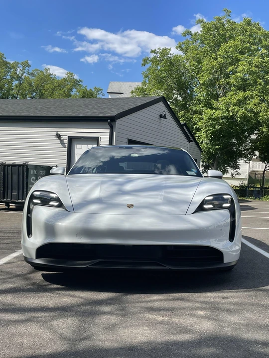 2020 Porsche Taycan 4S - Image 13 of 31