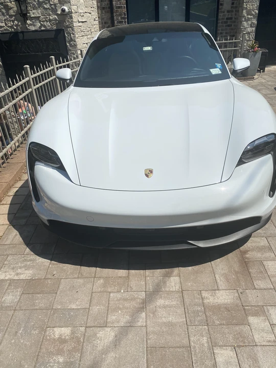 2020 Porsche Taycan 4S - Image 9 of 31