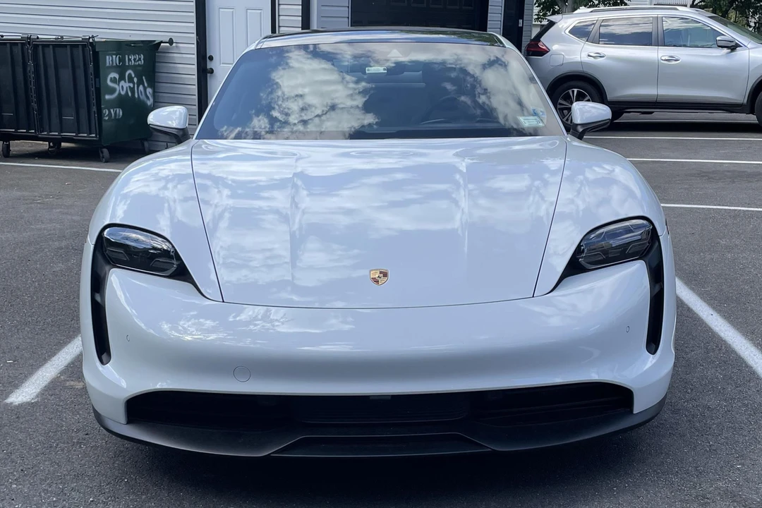 2020 Porsche Taycan 4S - Image 2 of 31
