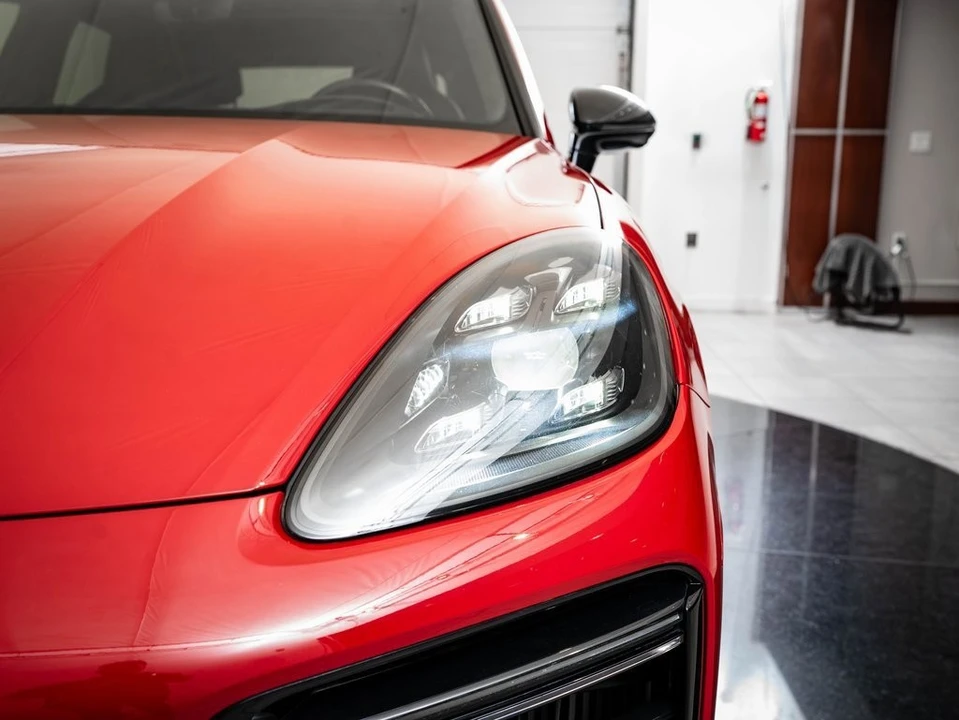 2020 Porsche Taycan 4S - Image 14 of 21