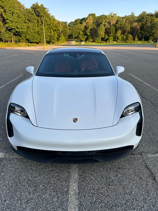 2020 Porsche Taycan 4S - Image 7 of 31