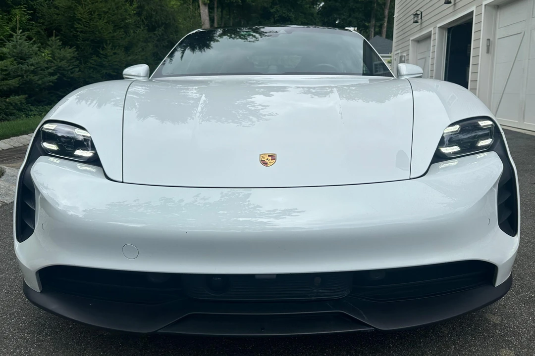 2020 Porsche Taycan 4S - Image 2 of 31