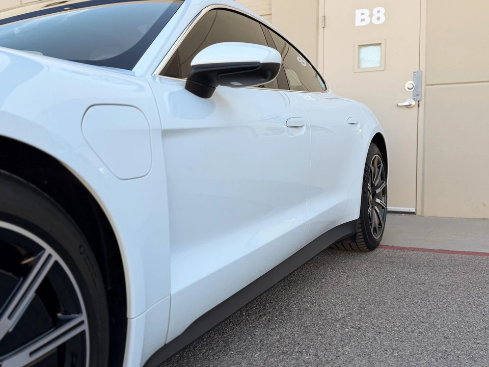 2020 Porsche Taycan 4S - Image 23 of 31