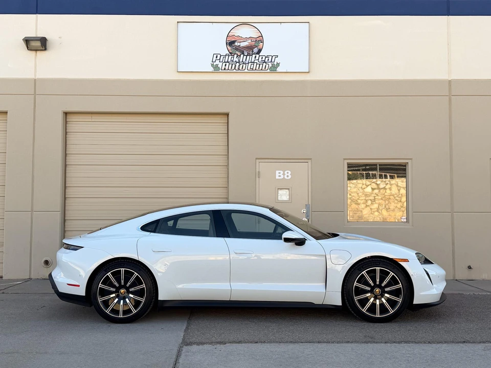 2020 Porsche Taycan 4S - Image 10 of 31