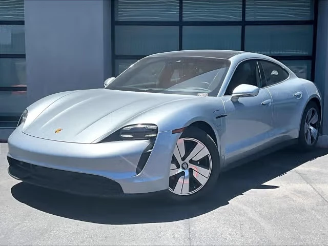 2020 Porsche Taycan 4S - Image 2 of 31