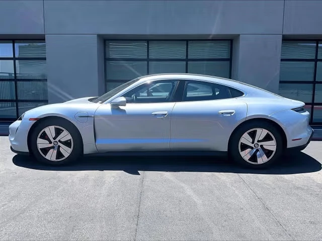 2020 Porsche Taycan 4S - Image 10 of 31