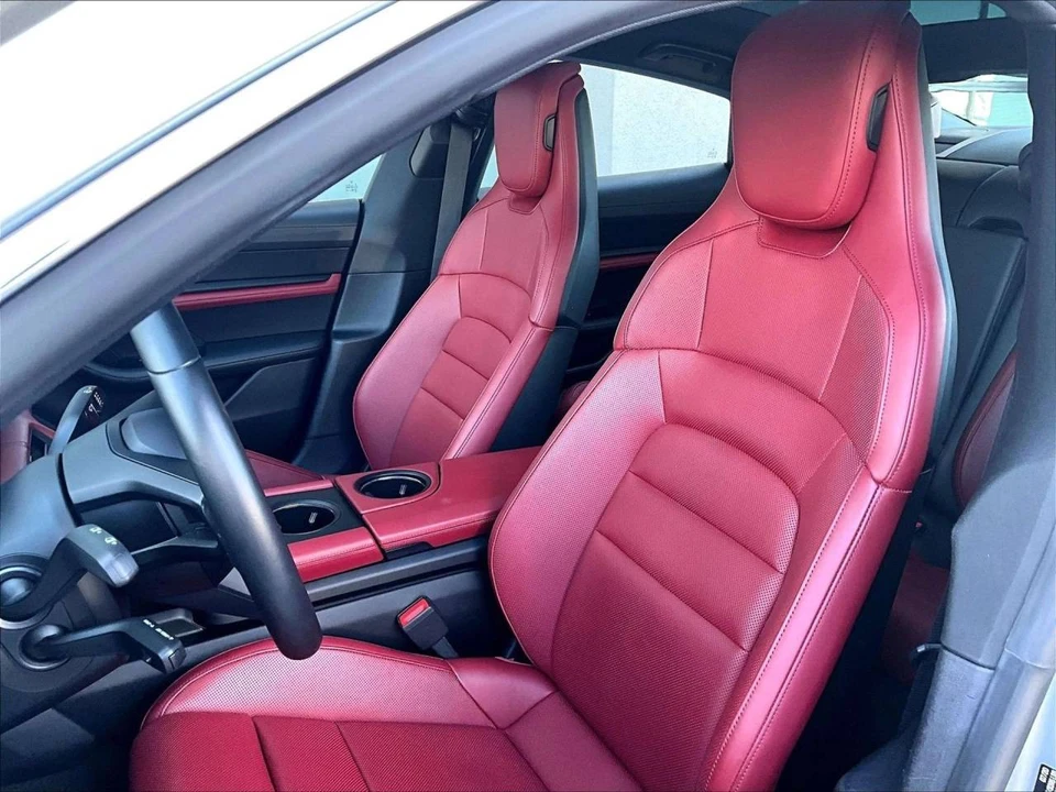 2020 Porsche Taycan 4S - Image 5 of 5