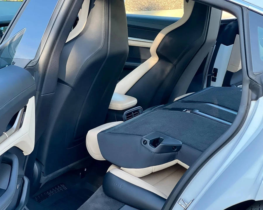 2020 Porsche Taycan 4S - Image 19 of 21