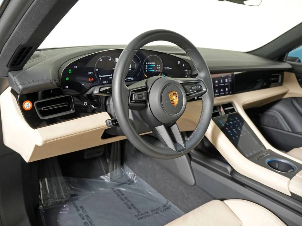 2020 Porsche Taycan 4S - Image 4 of 5